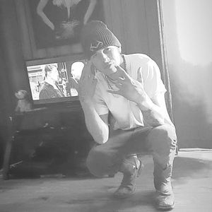 Meet your Posher, Dakota